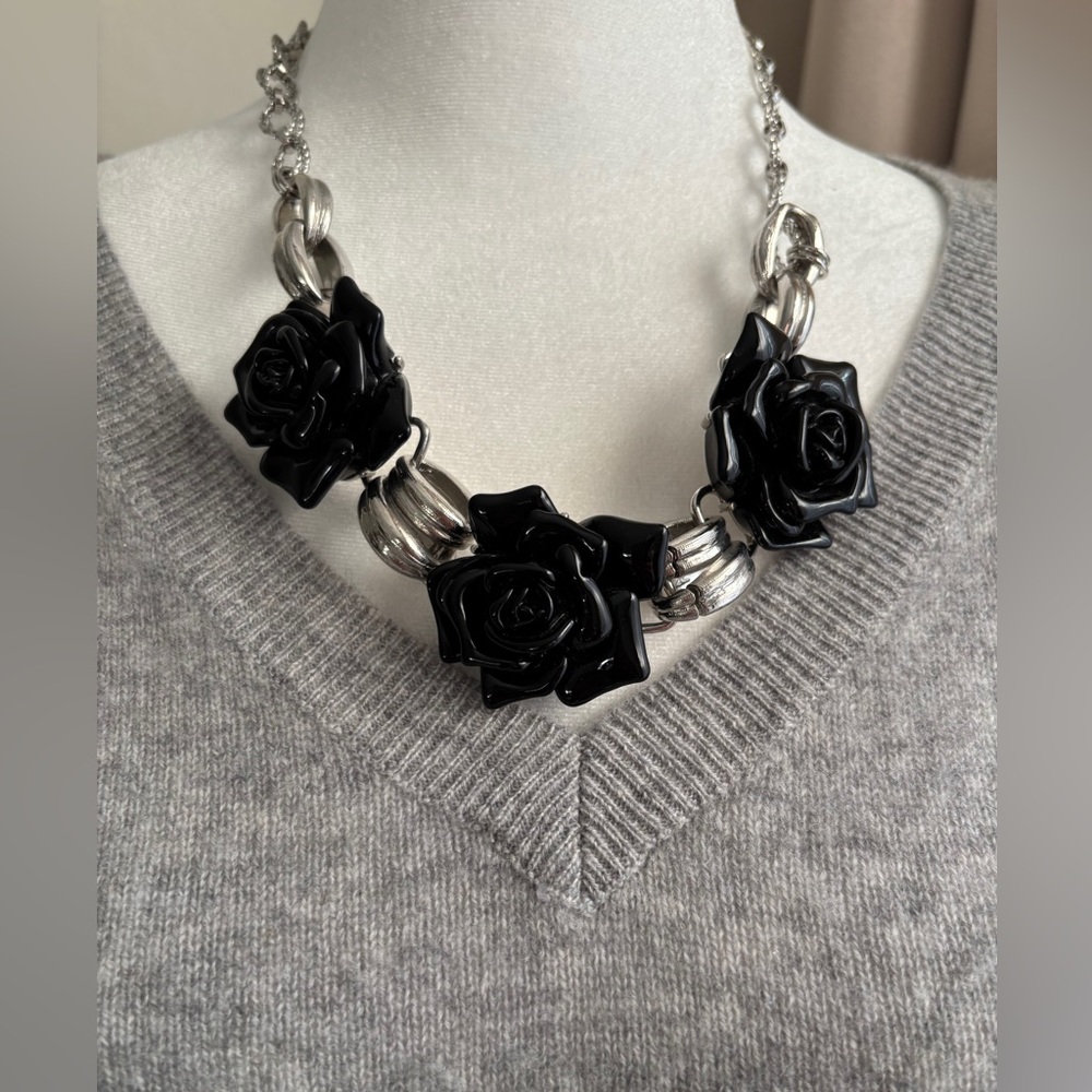 Silvertone chain black roses necklace